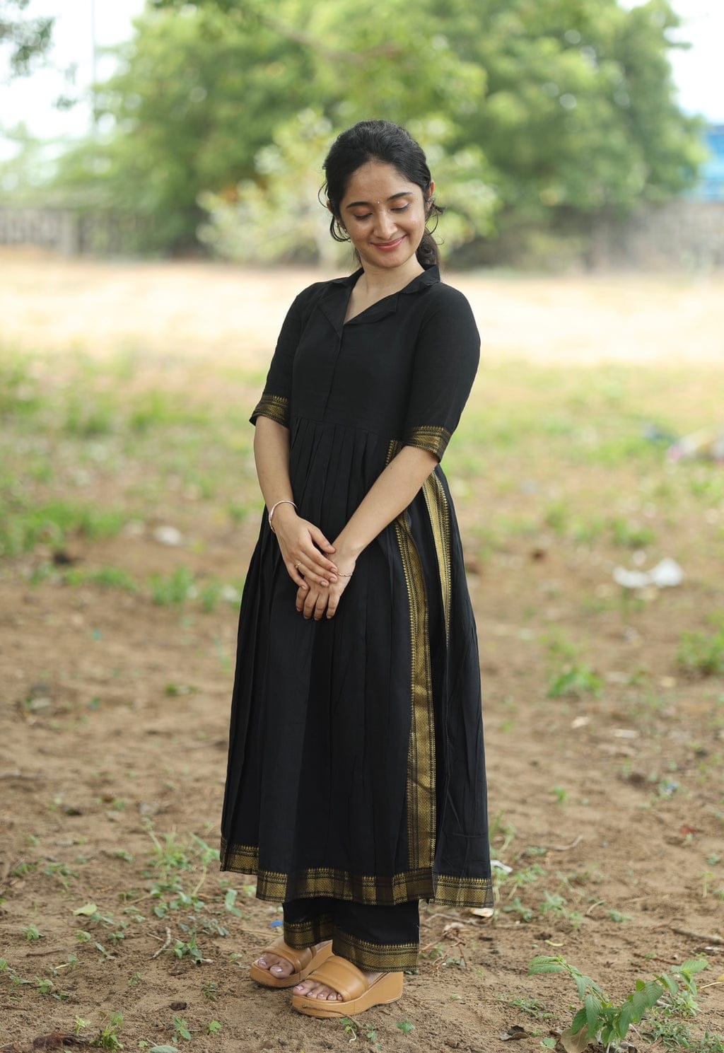 Round Black Suit Set
